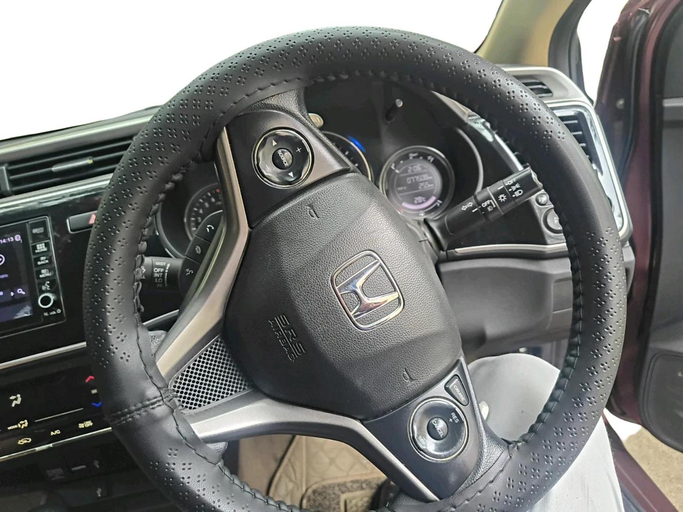 2017 Honda City 1.5L I-VTE V CVT, Petrol, Automatic, 77,508 km, interior