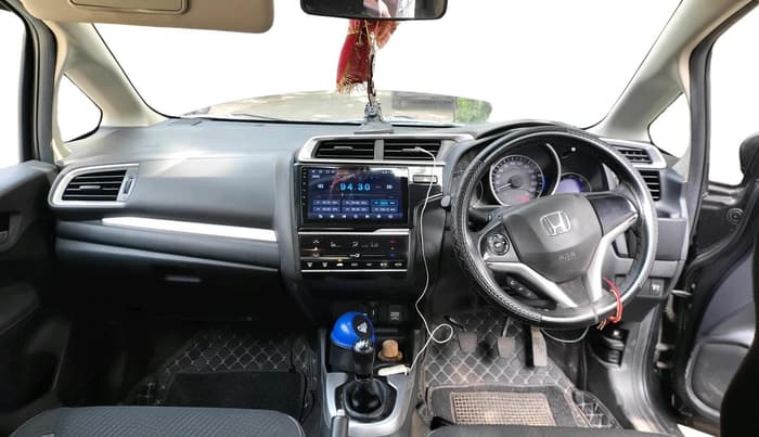 2018 Honda WR-V 1.2L I-VTEC VX MT, CNG, Manual, 85,253 km, interior