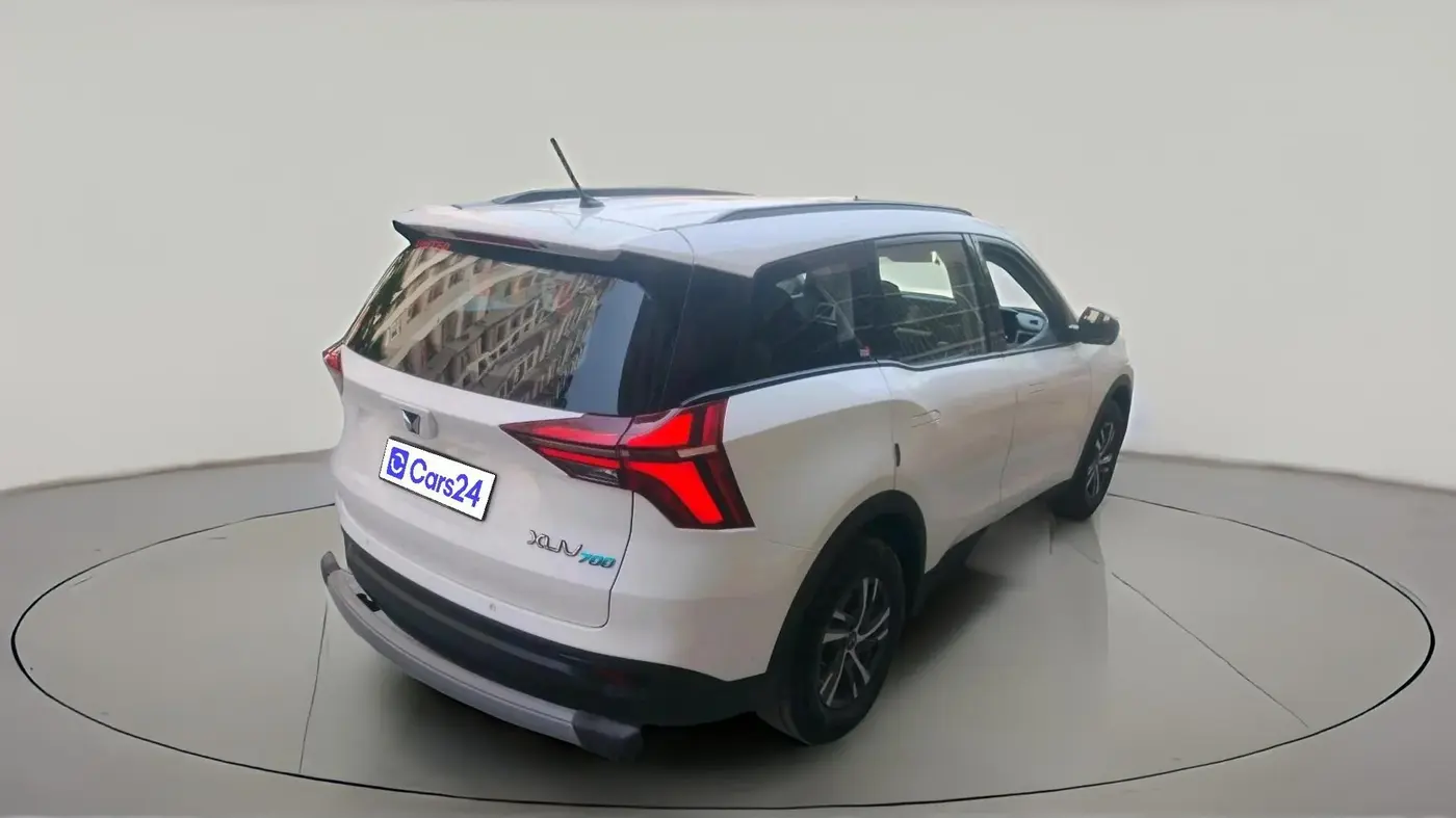 2023 Mahindra XUV700 MX P MT 5 STR, Petrol, Manual, 5,201 km, exterior