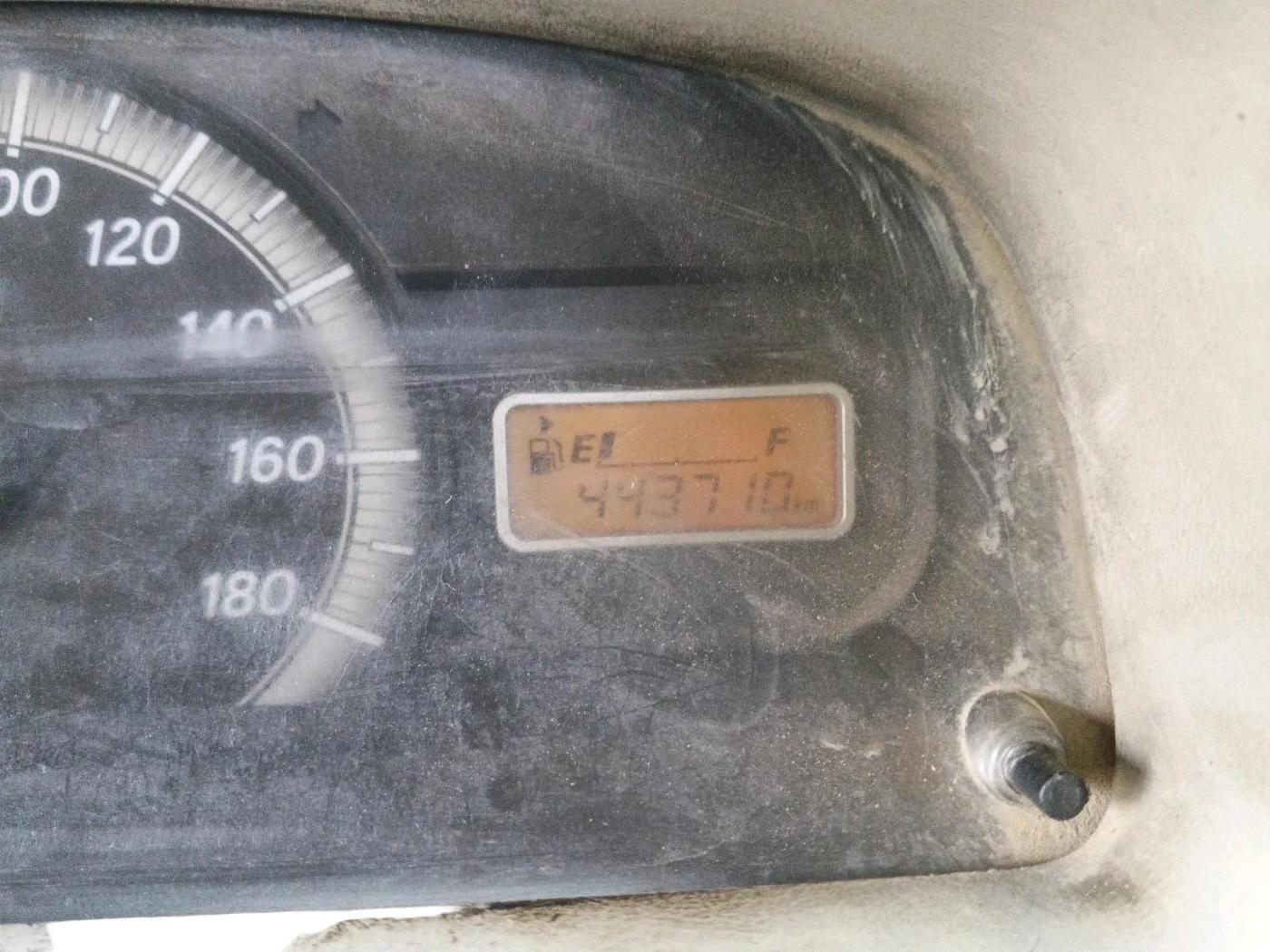 2012 Maruti Eeco 7 STR, CNG, Manual, 4,43,710 km, interior