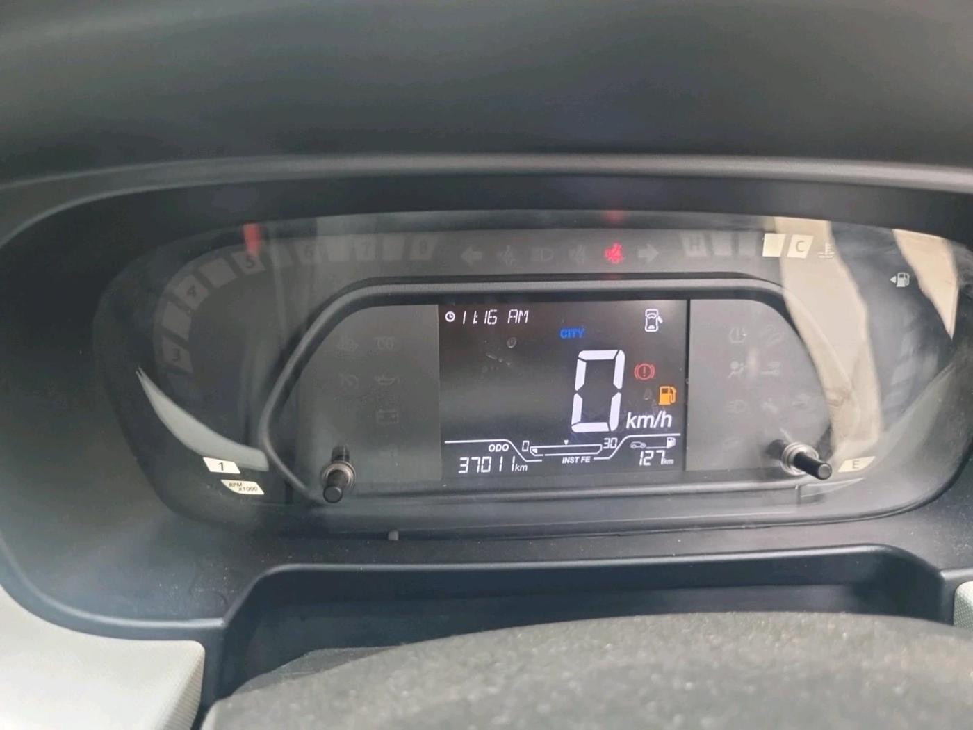 2023 Tata PUNCH PURE MT, Petrol, Manual, 37,011 km, interior