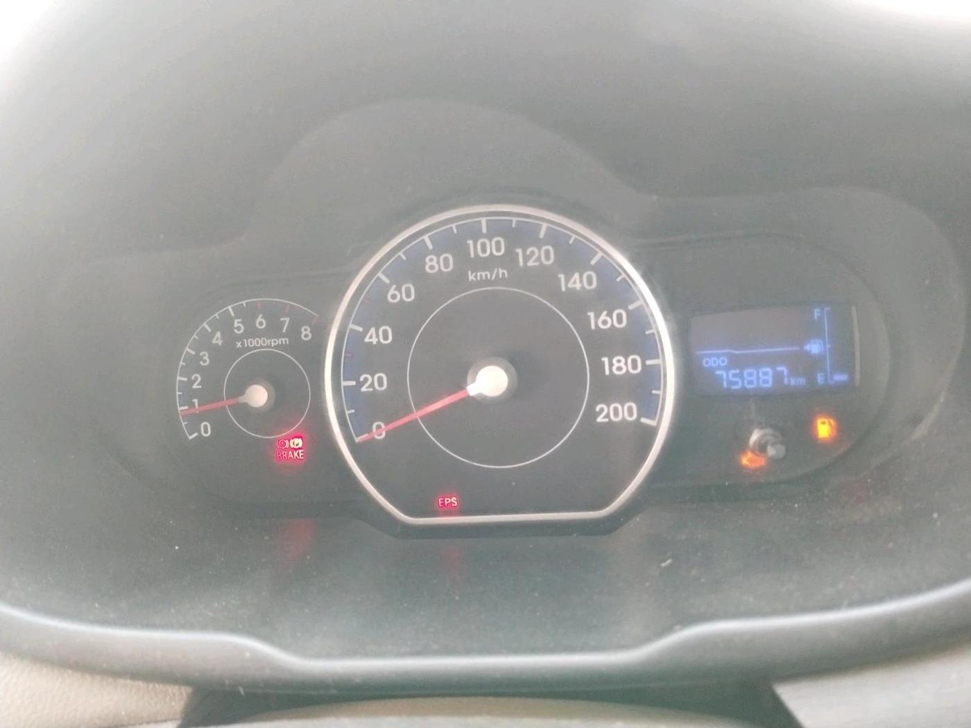 2013 Hyundai i10 MAGNA 1.1, CNG, Manual, 1,72,138 km, interior