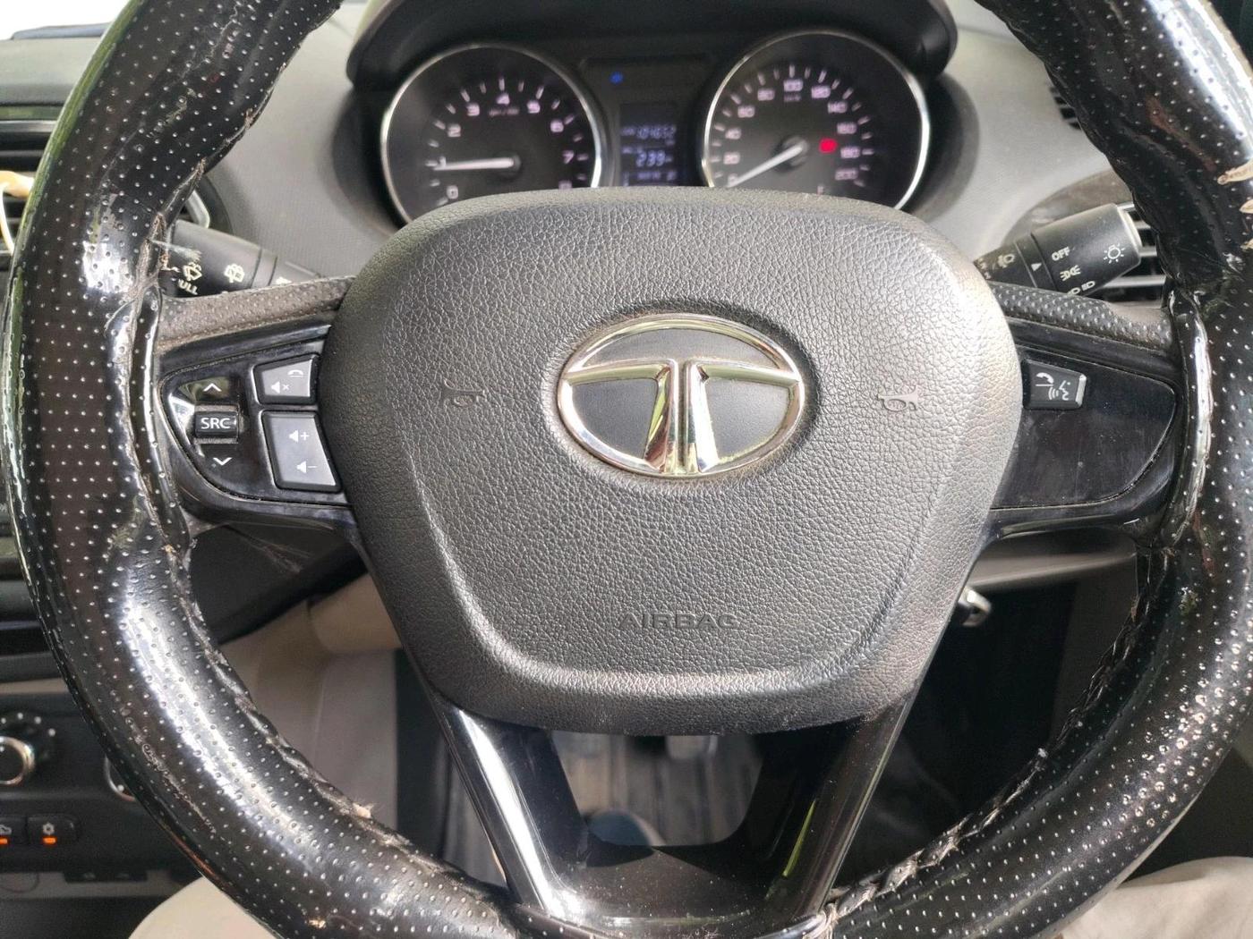 2018 Tata Tiago XZ PETROL, Petrol, Manual, 1,04,652 km, interior