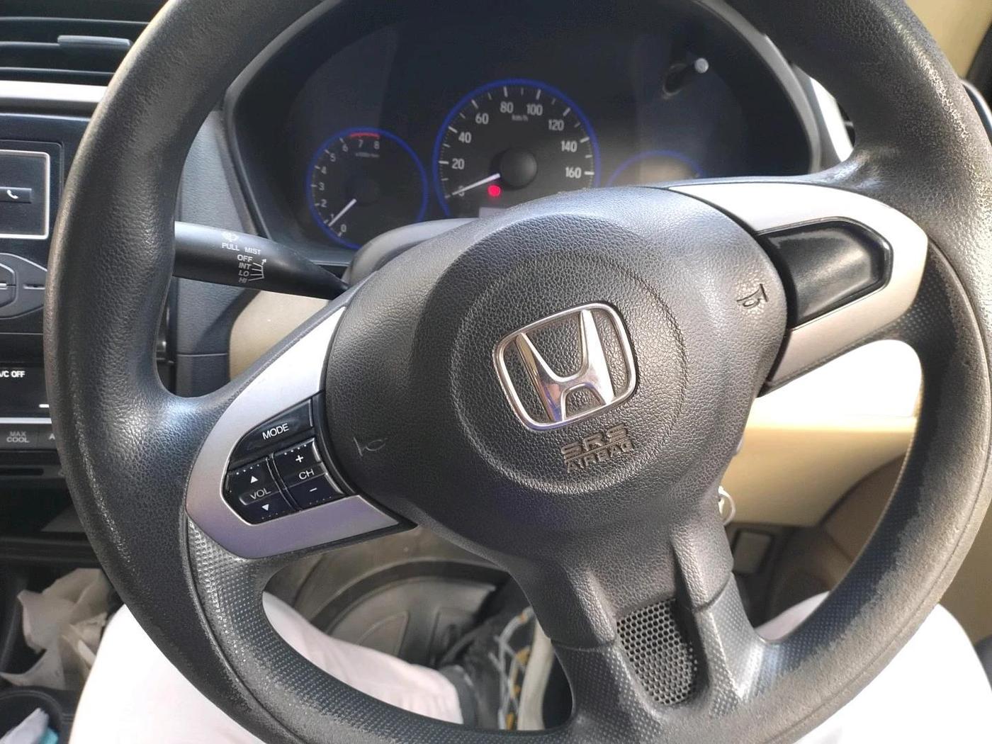 2017 Honda Amaze 1.2L I-VTEC S OPT, Petrol, Manual, 47,685 km, interior