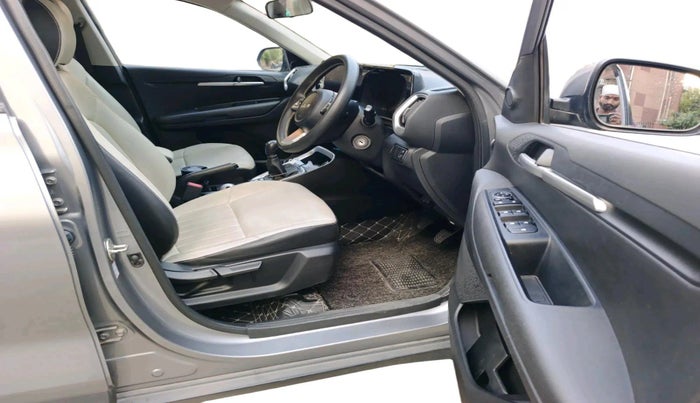 2022 KIA SONET HTK PLUS 1.2, Petrol, Manual, 9,014 km, interior