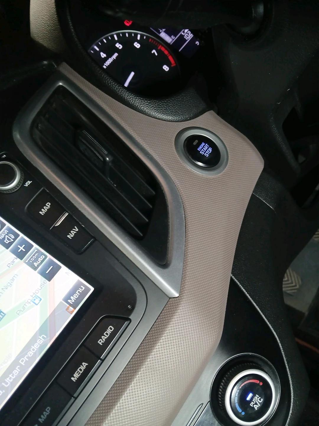 2018 Hyundai Creta SX 1.6 PETROL, Petrol, Manual, 37,365 km, interior