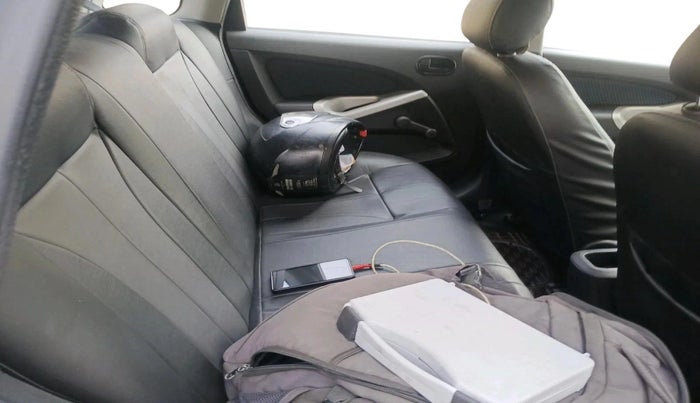 2013 Ford Figo TITANIUM 1.2 PETROL, Petrol, Manual, 77,594 km, interior