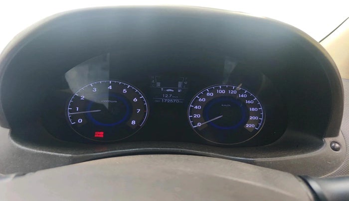 2012 Hyundai Verna FLUIDIC 1.6 VTVT SX, Petrol, Manual, 1,72,570 km, interior