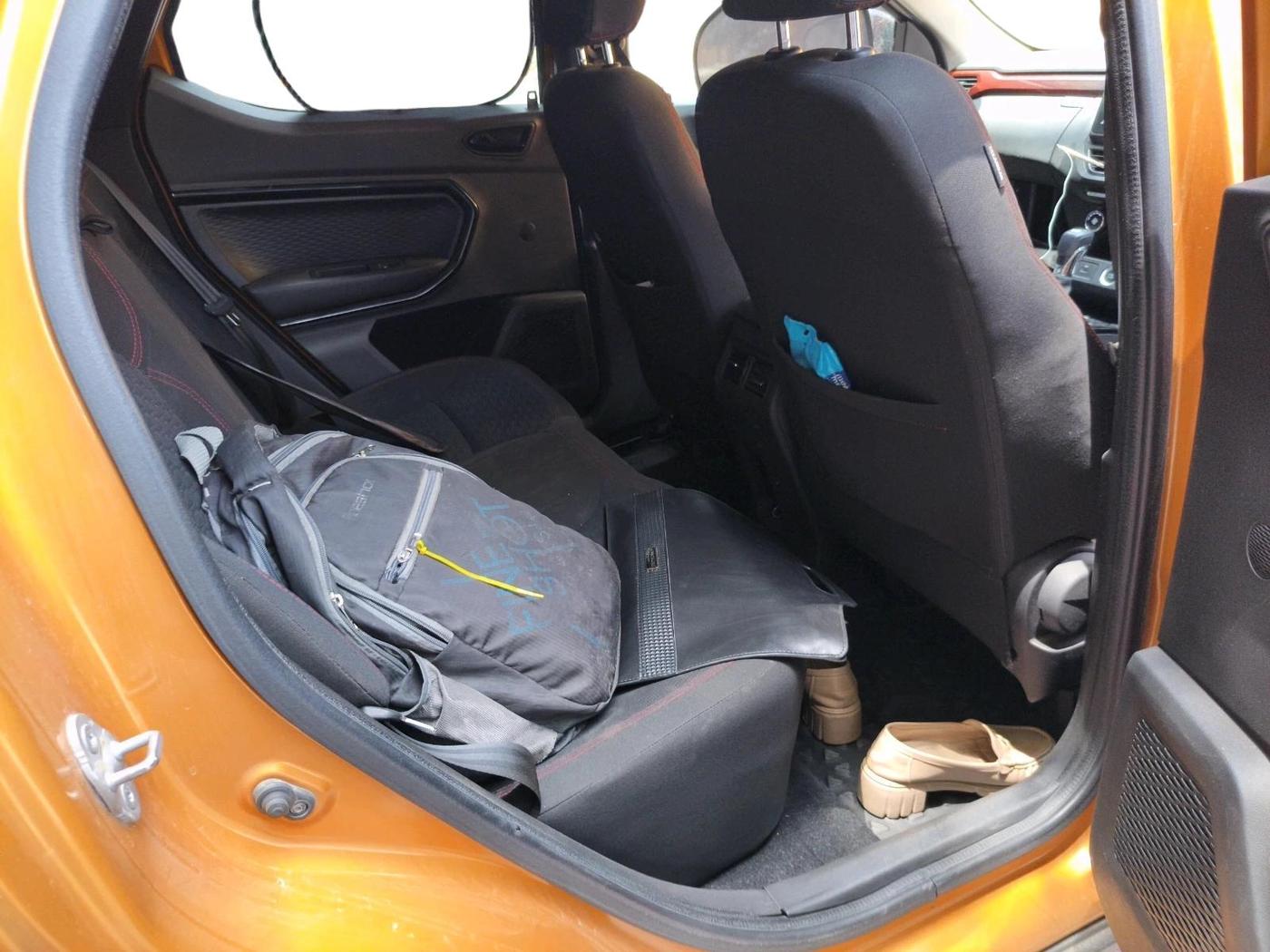 2022 Renault Kiger RXZ TURBO CVT DUAL TONE, Petrol, Automatic, 65,224 km, interior