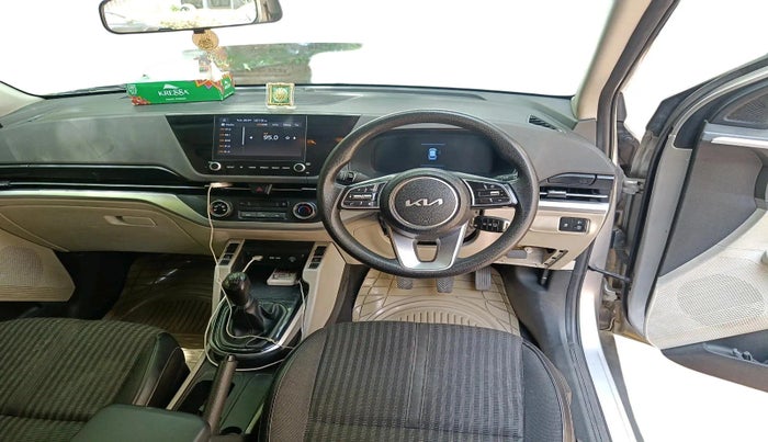 2022 KIA CARENS PRESTIGE 1.4 PETROL 7 STR, Petrol, Manual, 46,667 km, interior