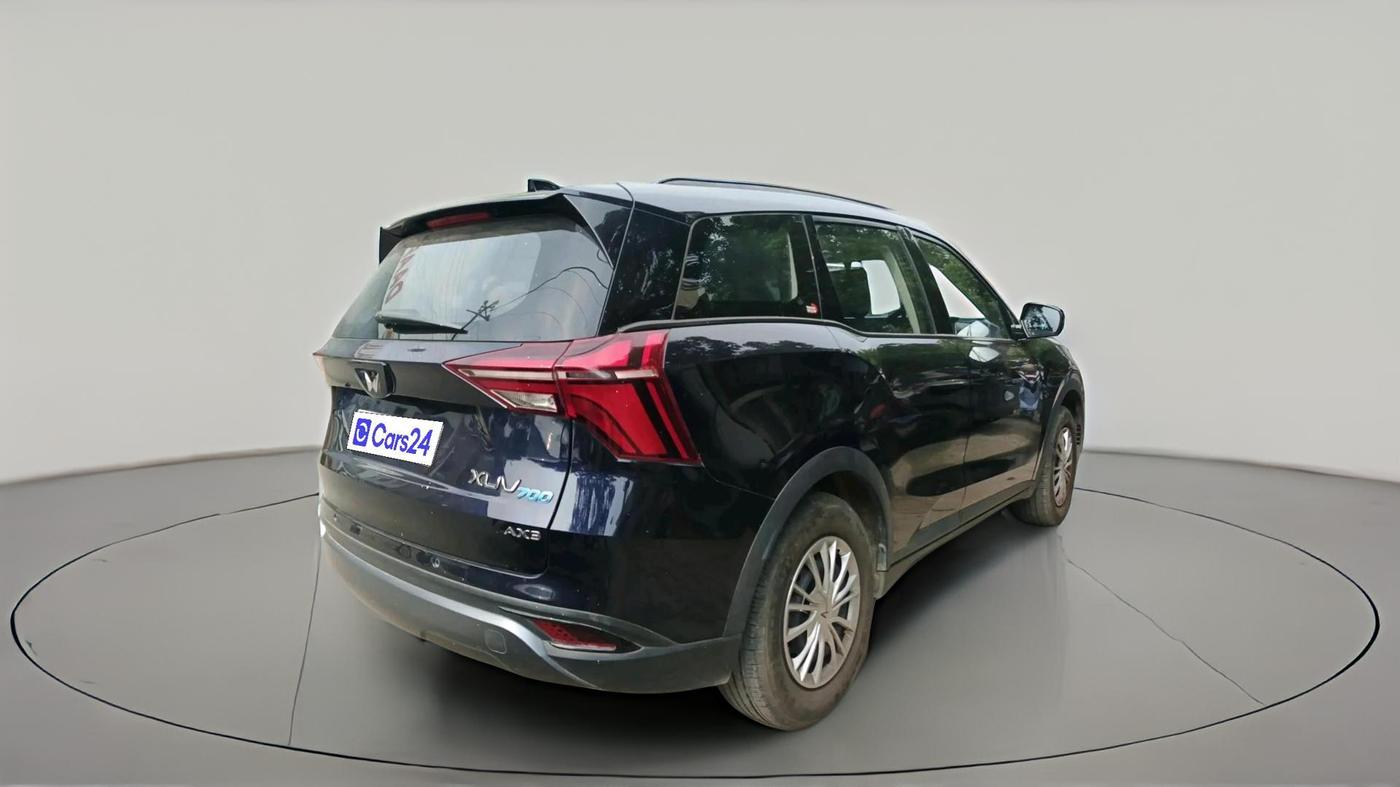 2023 Mahindra XUV700 AX 3 P MT 5 STR, Petrol, Manual, 26,713 km, exterior