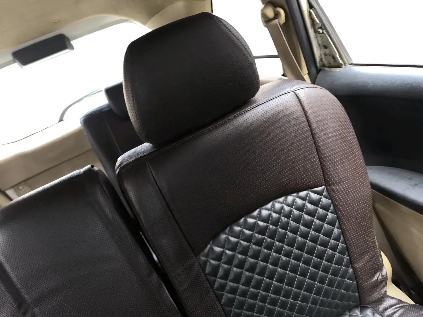 2014 Honda Mobilio 1.5L I-VTEC V, Petrol, Manual, 1,57,300 km, interior