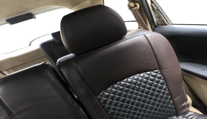 2014 Honda Mobilio 1.5L I-VTEC V, Petrol, Manual, 1,57,300 km, interior