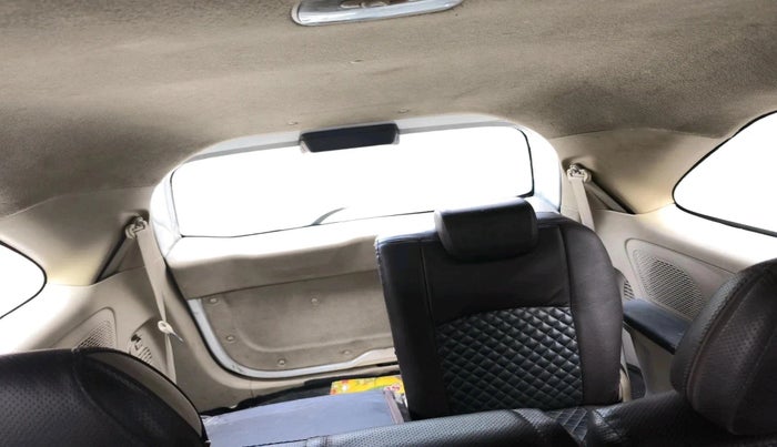 2014 Honda Mobilio 1.5L I-VTEC V, Petrol, Manual, 1,57,300 km, interior