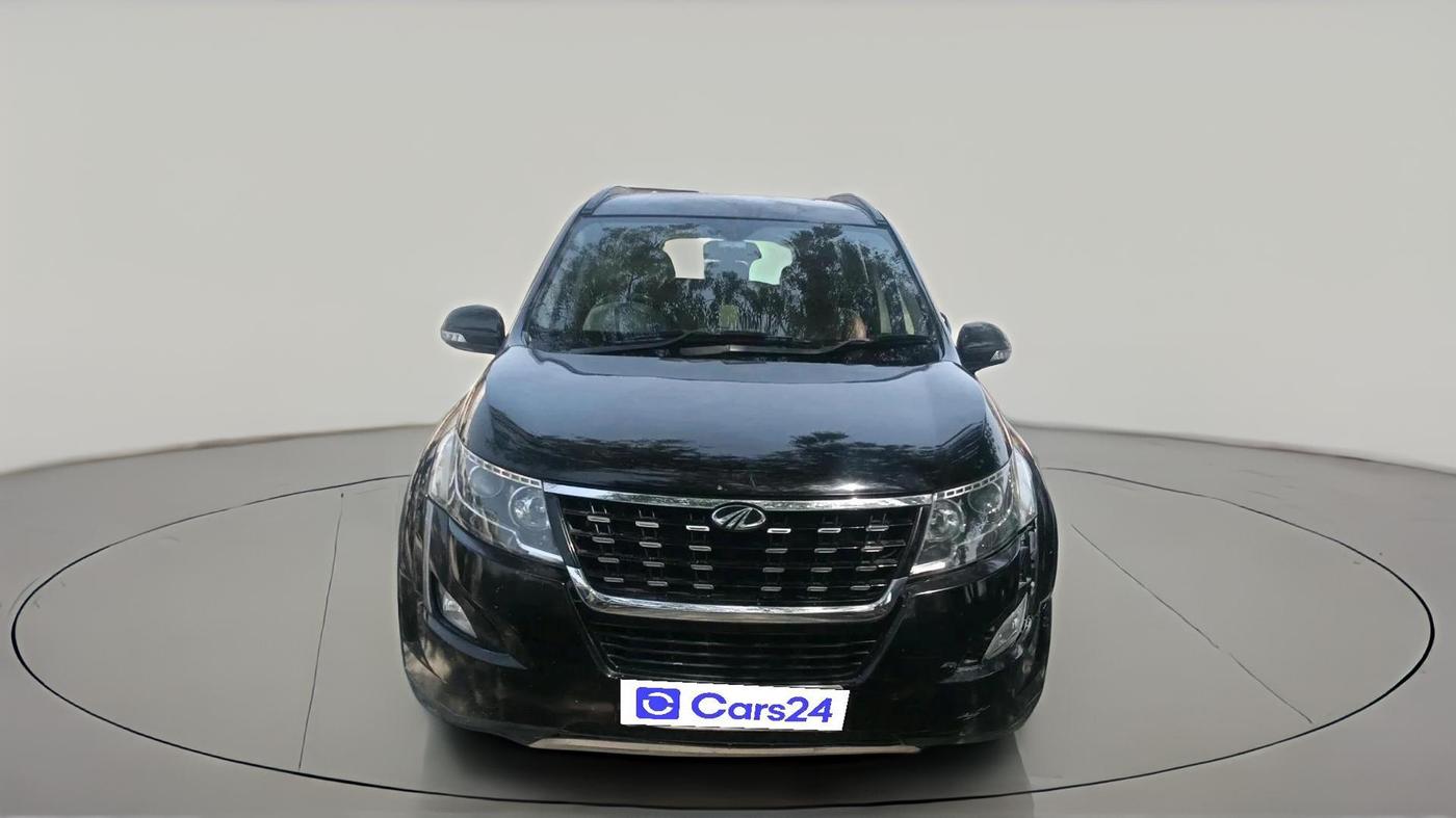 2019 Mahindra XUV500 W7, Diesel, Manual, 1,30,362 km, exterior