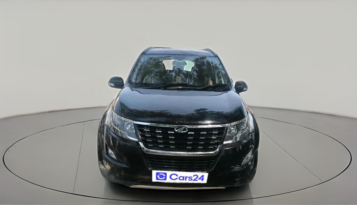 2019 Mahindra XUV500 W7, Diesel, Manual, 1,30,362 km, exterior
