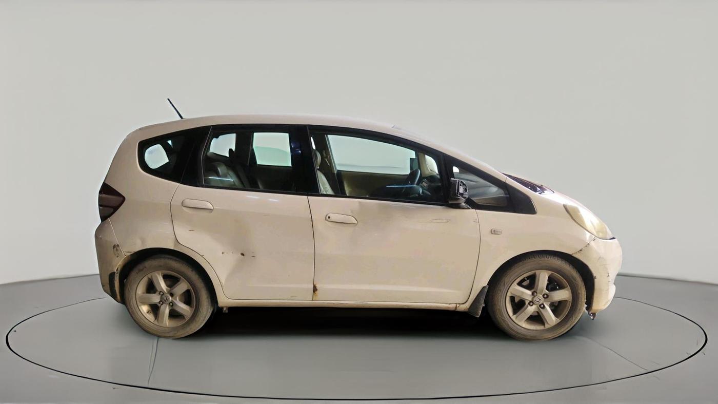 2011 Honda Jazz 1.2 L I-VTEC SELECT, Petrol, Manual, 1,61,156 km, exterior