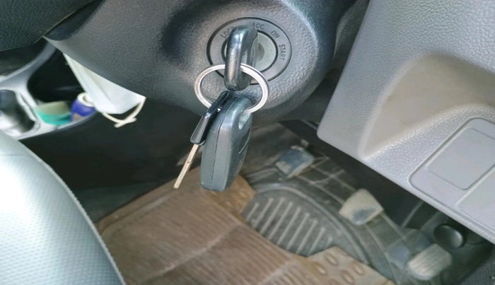 2011 Toyota Etios G, Petrol, Manual, 1,50,532 km, interior