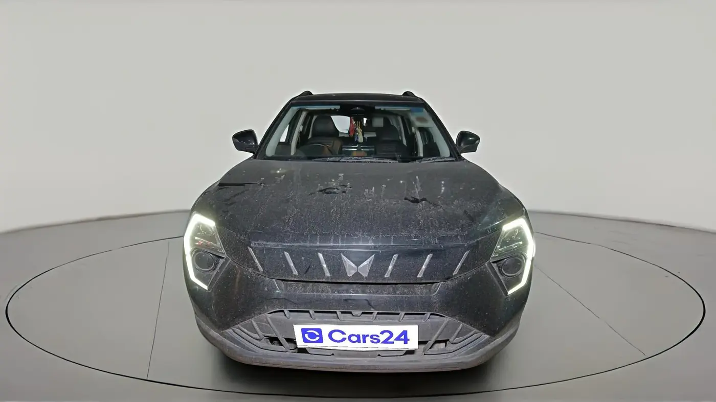 2024 Mahindra XUV 3XO AX5L 1.2 TGDi AT, Petrol, Automatic, 49,836 km, exterior