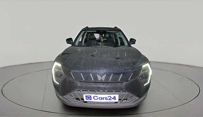 2024 Mahindra XUV 3XO AX5L 1.2 TGDi AT, Petrol, Automatic, 49,836 km, exterior