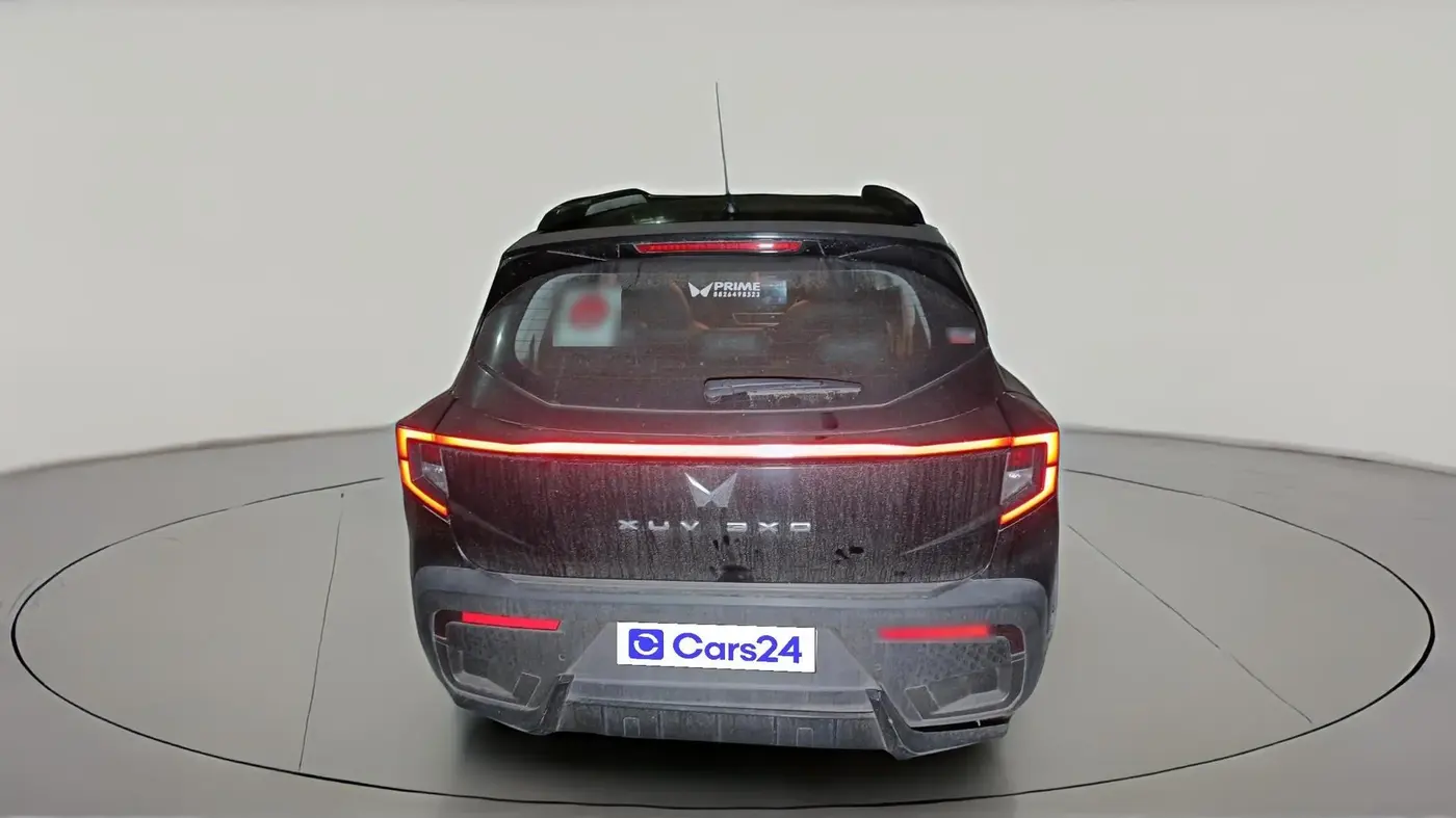 2024 Mahindra XUV 3XO AX5L 1.2 TGDi AT, Petrol, Automatic, 49,836 km, exterior