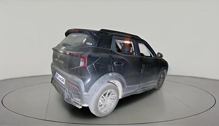 2024 Mahindra XUV 3XO AX5L 1.2 TGDi AT, Petrol, Automatic, 49,836 km, exterior