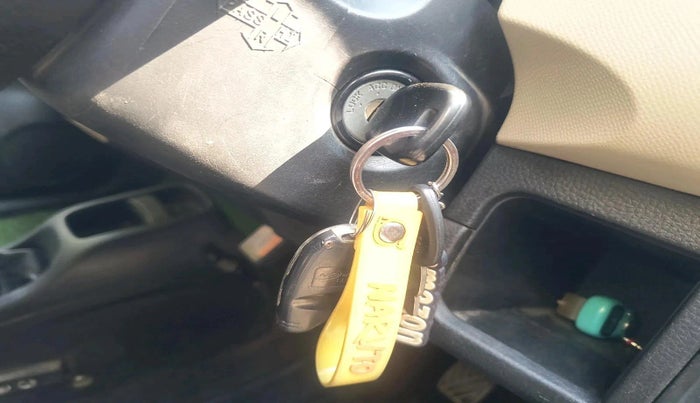 2017 Maruti Wagon R 1.0 LXI CNG, CNG, Manual, 56,848 km, interior