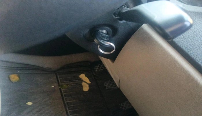 2012 Volkswagen Polo TRENDLINE 1.2L PETROL, Petrol, Manual, 97,114 km, interior