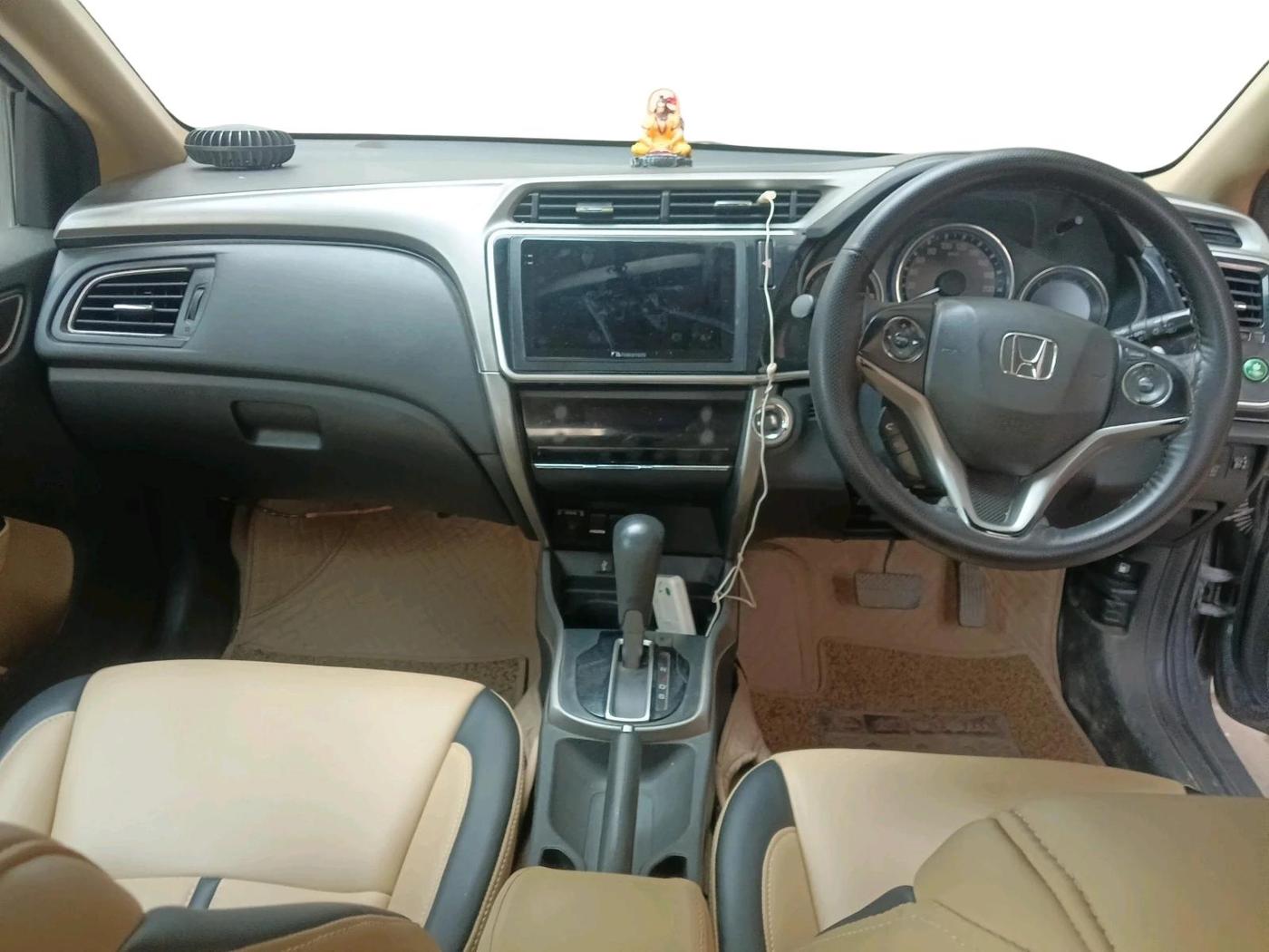 2017 Honda City 1.5L I-VTE V CVT, Petrol, Automatic, 76,581 km, interior