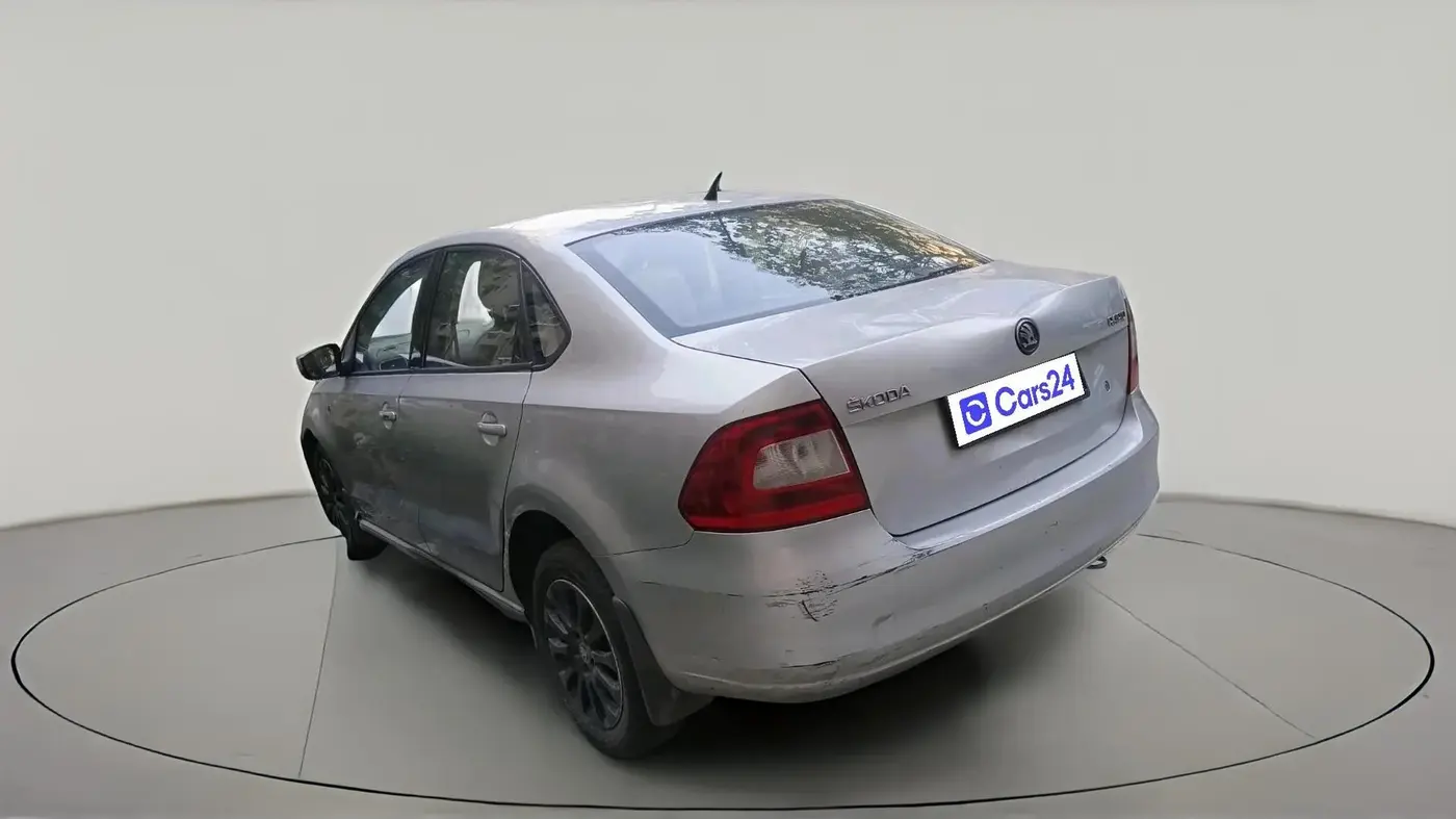 2015 Skoda Rapid AMBITION 1.5 TDI AT, Diesel, Automatic, 85,625 km, exterior