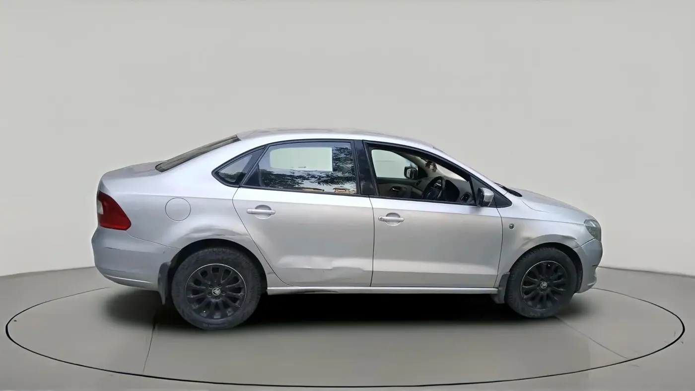 2015 Skoda Rapid AMBITION 1.5 TDI AT, Diesel, Automatic, 85,625 km, exterior
