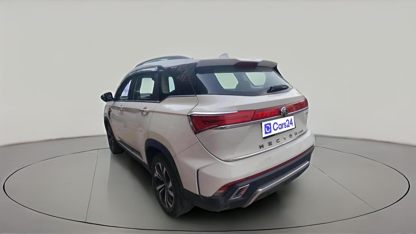 2023 MG HECTOR PLUS SAVVY PRO 1.5 TURBO CVT 6 STR, Petrol, Automatic, 44,786 km, exterior