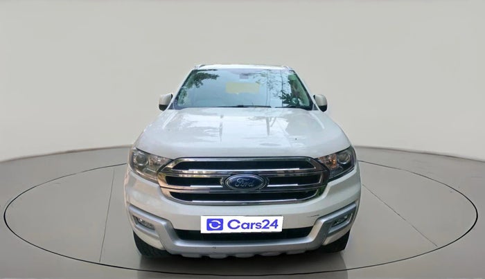 2016 Ford Endeavour TREND 2.2 4X2 AT, Diesel, Automatic, 1,61,930 km, exterior