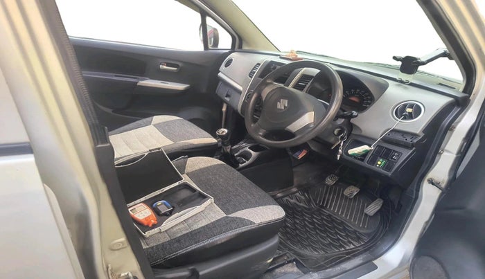 2011 Maruti Wagon R 1.0 LXI CNG, CNG, Manual, 1,08,678 km, interior