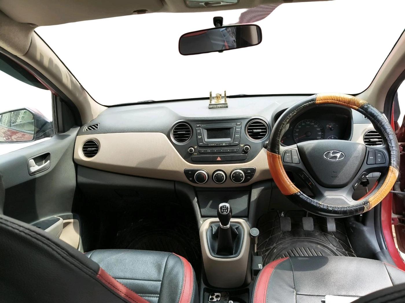 2016 Hyundai Xcent S 1.2, Petrol, Manual, 88,406 km, interior