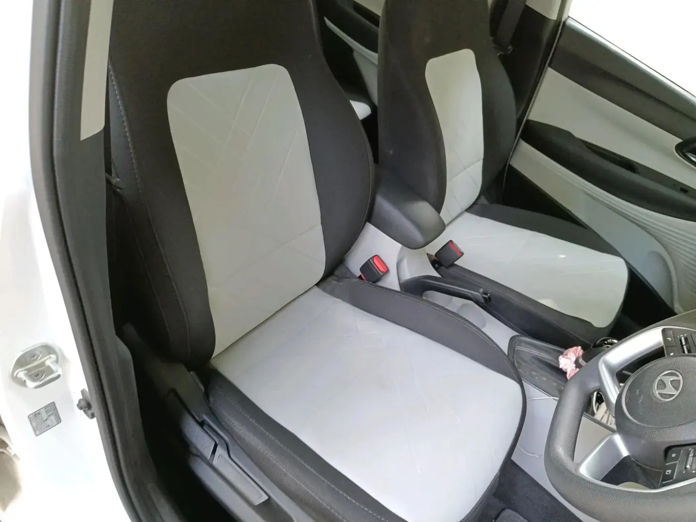 2024 Hyundai NEW I20 SPORTZ 1.2 IVT, Petrol, Automatic, 4,672 km, interior