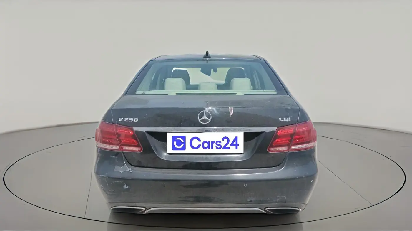 2014 Mercedes Benz E Class E 250 CDI AVANTGARDE, Diesel, Automatic, 1,00,293 km, exterior
