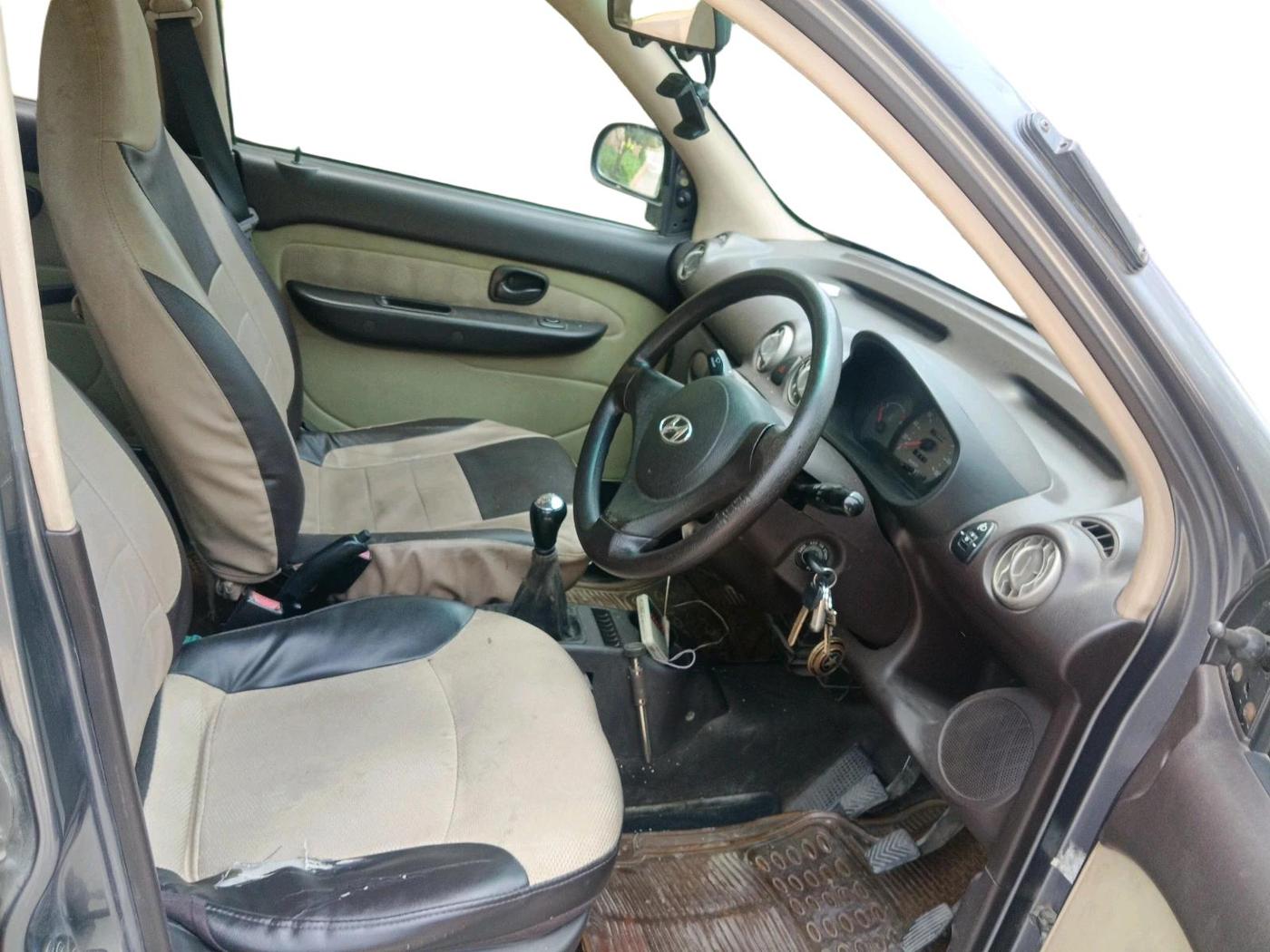 2011 Hyundai Santro Xing GL PLUS, CNG, Manual, 1,59,480 km, interior