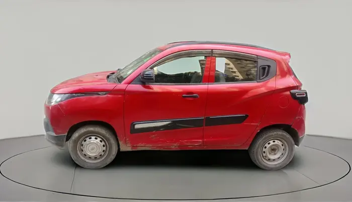 2017 Mahindra Kuv100 K2 D 6 STR, Diesel, Manual, 1,55,638 km, exterior