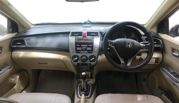 2013 Honda City 1.5L I-VTEC V MT, Petrol, Manual, 1,28,196 km, interior