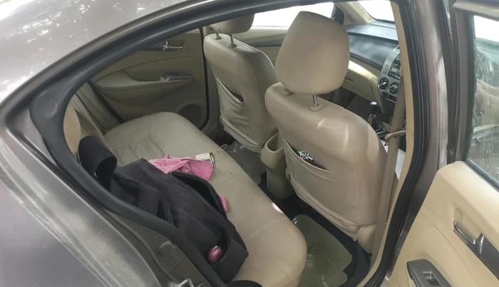 2013 Honda City 1.5L I-VTEC V MT, Petrol, Manual, 1,28,196 km, interior