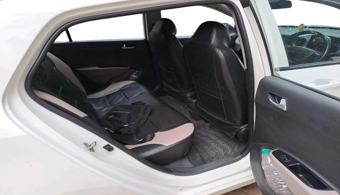 2018 Hyundai Grand i10 SPORTZ 1.2 KAPPA VTVT, Petrol, Manual, 64,177 km, interior