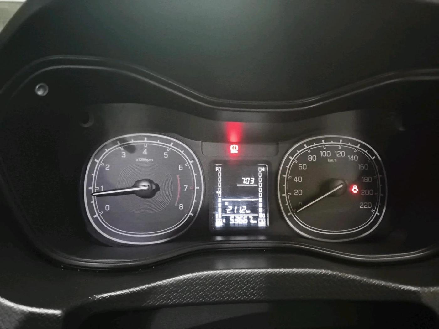 2021 Maruti Vitara Brezza LXI, CNG, Manual, 53,667 km, interior