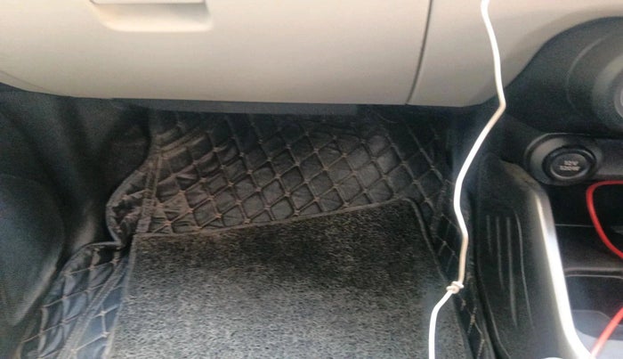 2020 Maruti IGNIS DELTA 1.2, Petrol, Manual, 25,950 km, interior