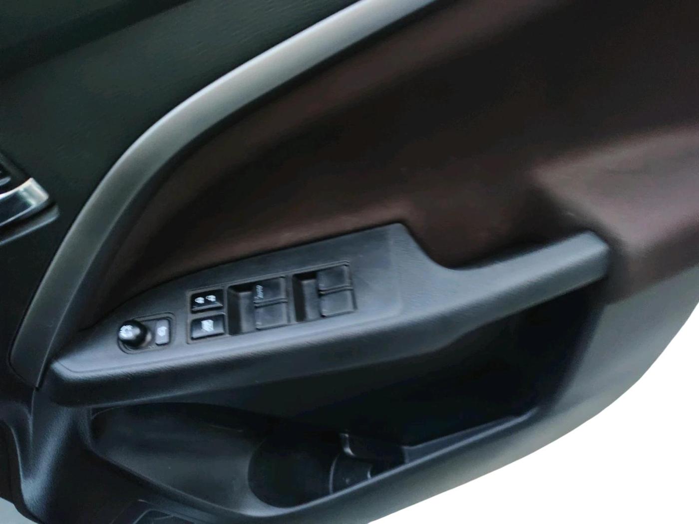 2023 Maruti BREZZA ZXI, Petrol, Manual, 62,383 km, interior