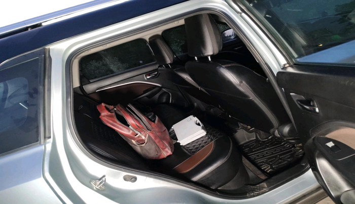 2023 Maruti BREZZA ZXI, Petrol, Manual, 62,383 km, interior