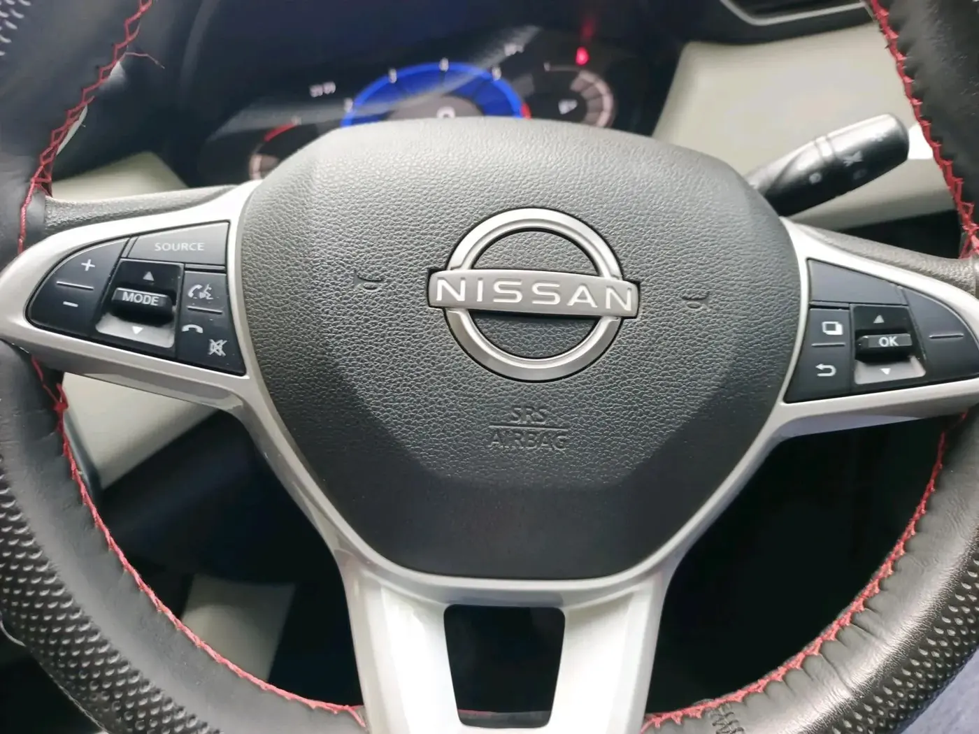 2022 Nissan MAGNITE XV MT, Petrol, Manual, 15,812 km, interior