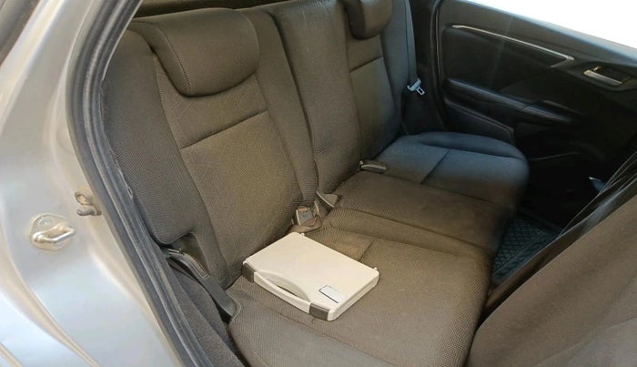 2017 Honda Jazz 1.2L I-VTEC VX, Petrol, Manual, 1,17,725 km, interior