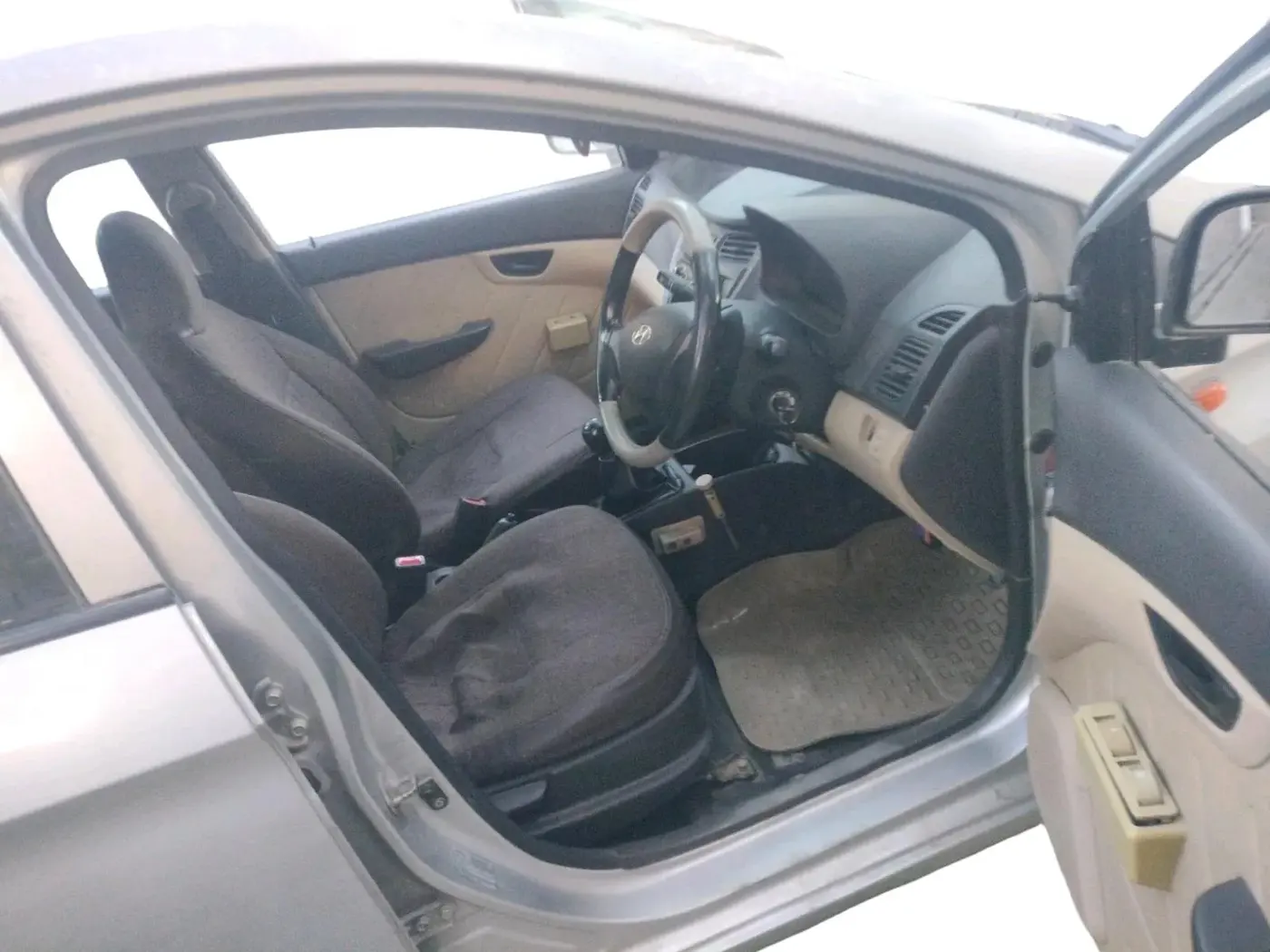 2012 Hyundai Eon D-LITE+, Petrol, Manual, 67,798 km, interior