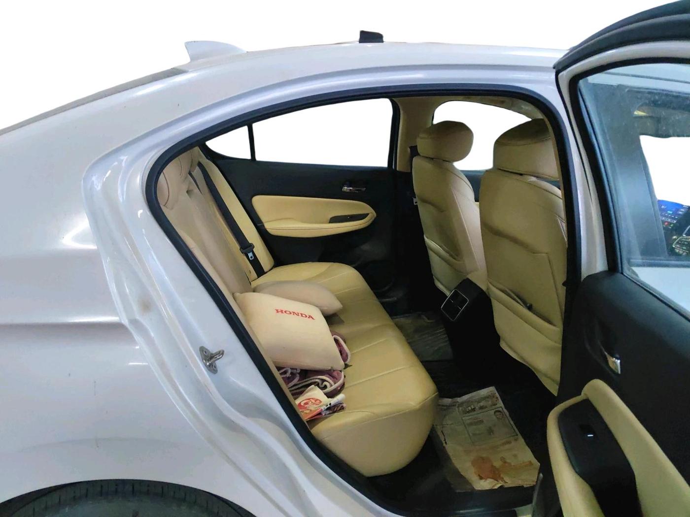 2022 Honda City 1.5L I-VTEC ZX CVT, Petrol, Automatic, 37,025 km, interior